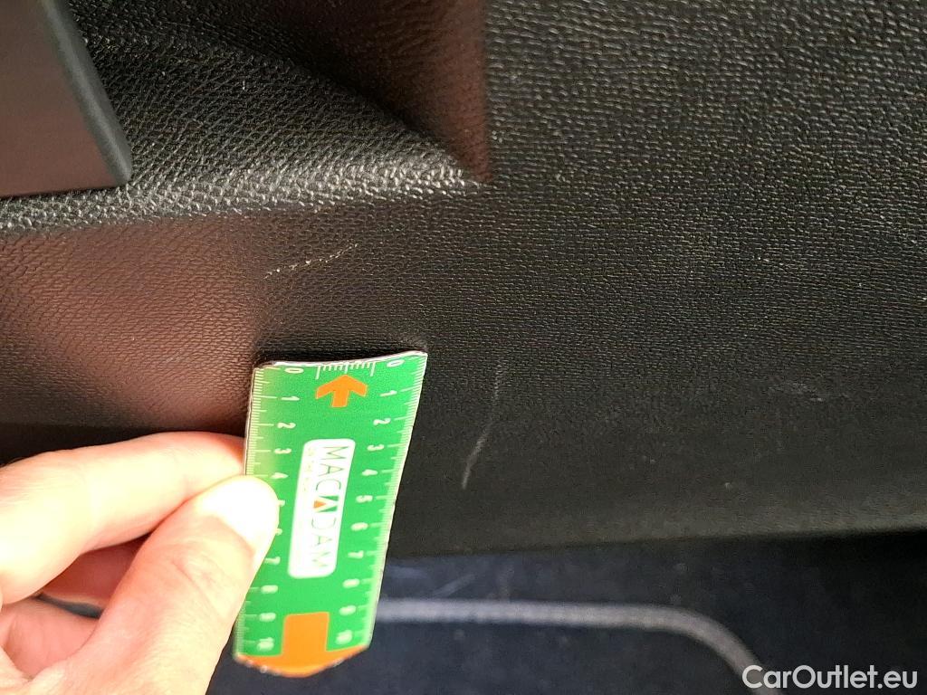  DS  DS7 7 Crossback E-Tense 4x2 Business 1.6 225CV BVA8 E6d #9