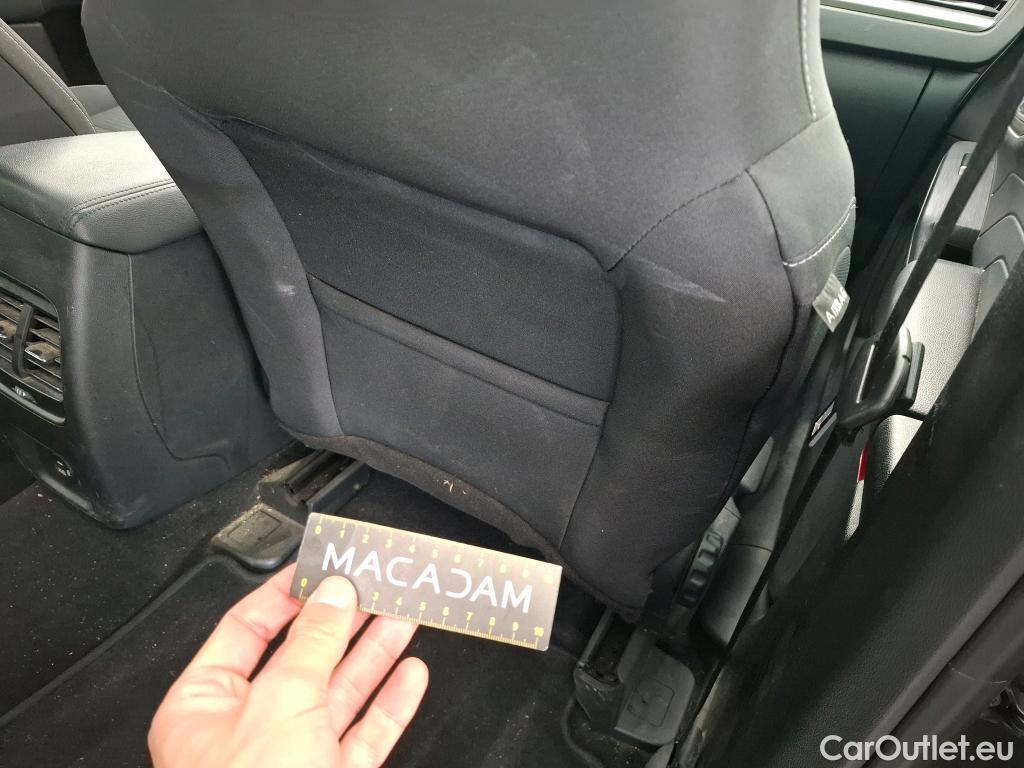  Ford  Kuga FORD  / 2019 / 5P / SUV 2.5 Dur 225 hybrid PHEV Pshift Titanium #37