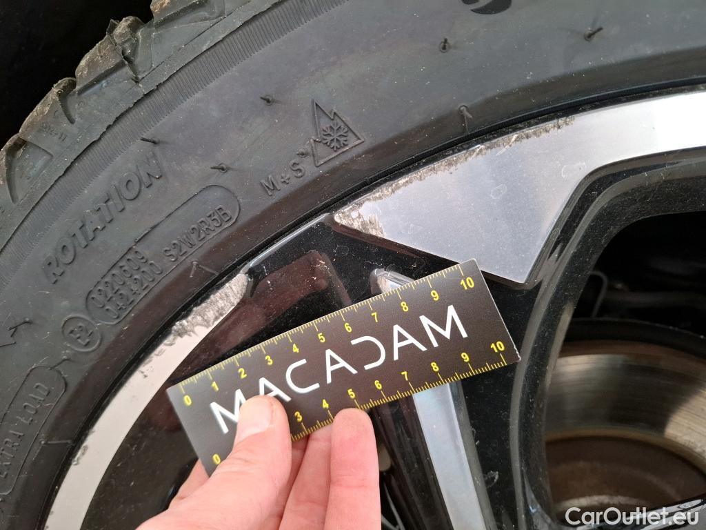  DS  DS7 DS DS 7 Crossback / 2017 / 5P / SUV E-TENSE 4x4 300 Louvre(SL)
 #5