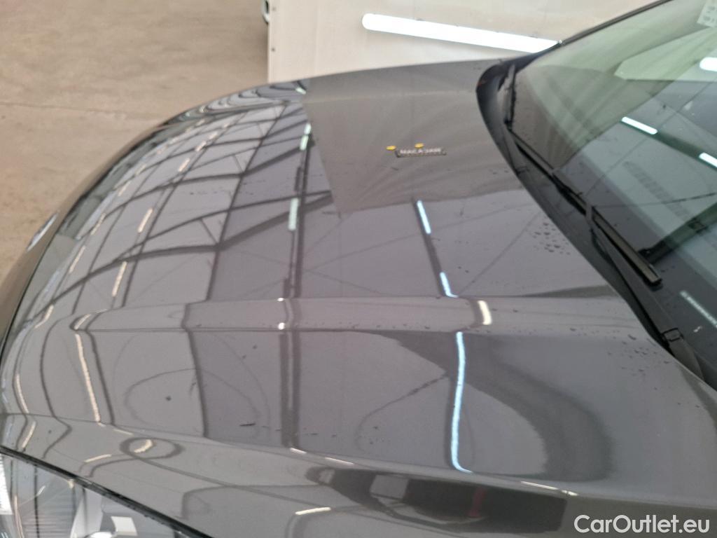  Ford  Kuga FORD  / 2019 / 5P / SUV 2.5 Dur 225 hybrid PHEV Pshift Titanium #27