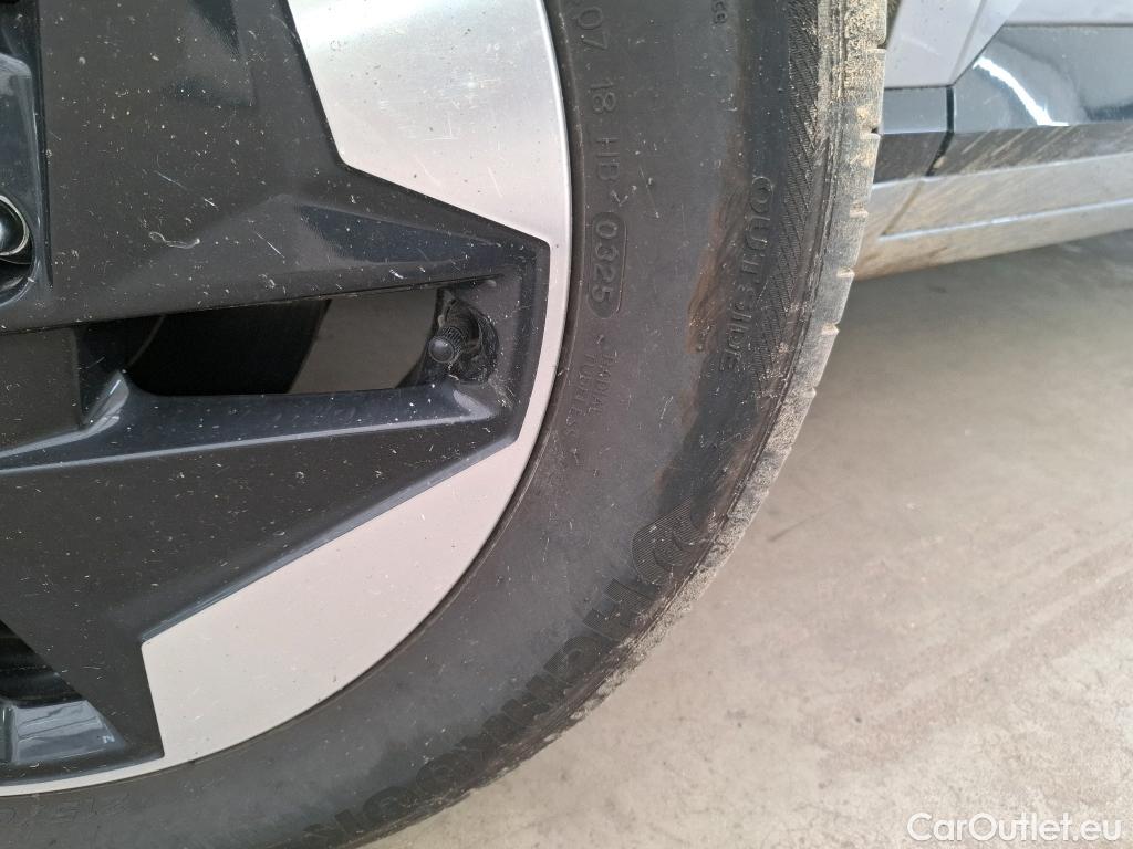  Hyundai  i30 HYUNDAI Kona / 2023 / 5P / SUV BEV 65KWH ELECTRIQUE 217CH CREATIVE #24