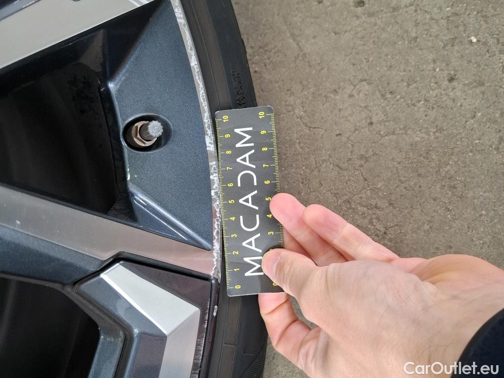  Bmw  X2 BMW  / 2017 / 5P / SUV xDrive25e M Sport X BVA6 #17