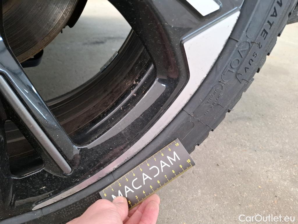  DS  DS7 DS DS 7 Crossback / 2017 / 5P / SUV E-TENSE 4x4 300 Louvre(SL)
 #6