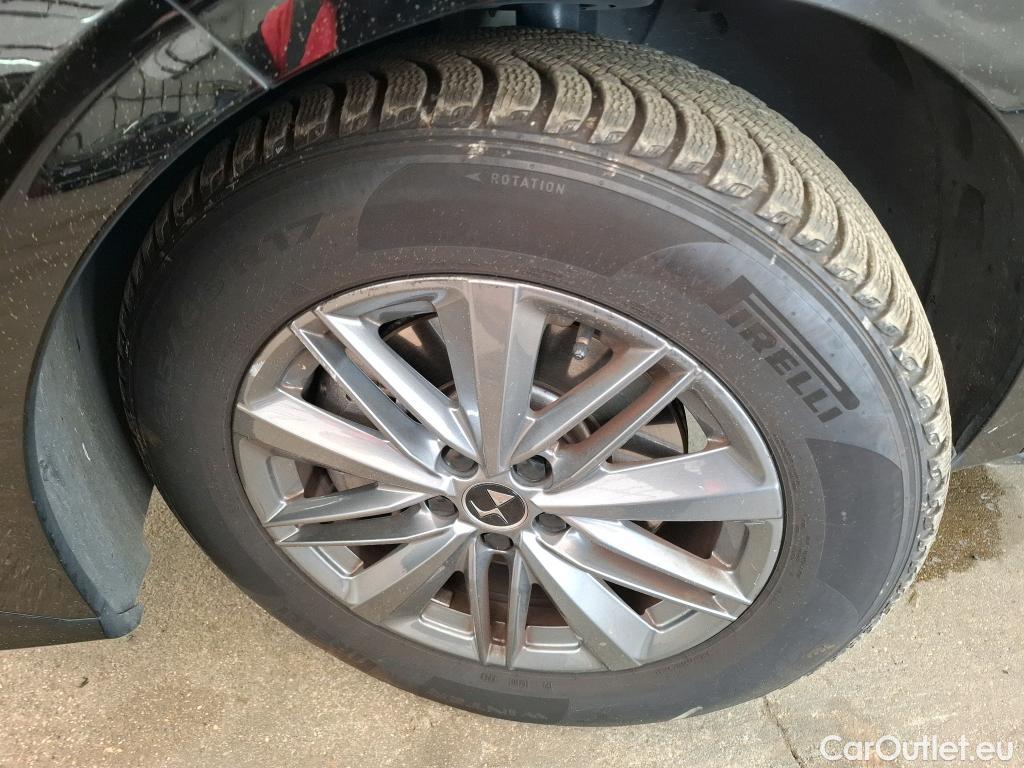  DS  DS4 DS DS 4 / 2021 / 5P / Berline E-TENSE 225 BASTILLE + AUTO #33