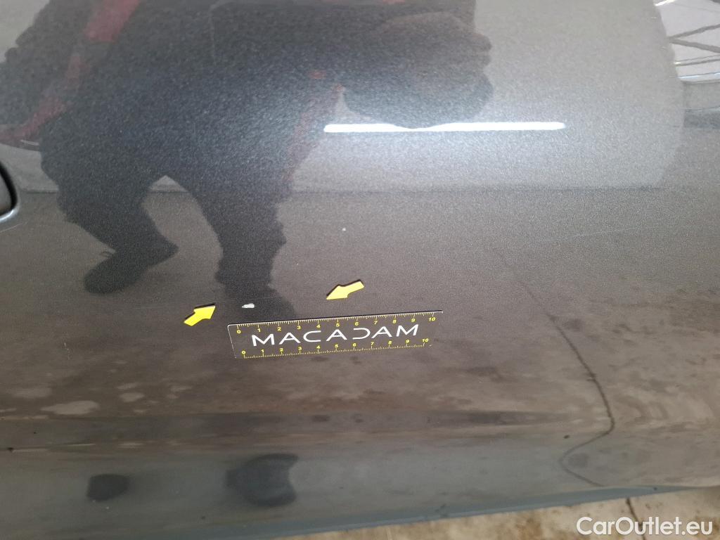  Ford  Kuga FORD  / 2019 / 5P / SUV 2.5 Dur 225 hybrid PHEV Pshift Titanium #30