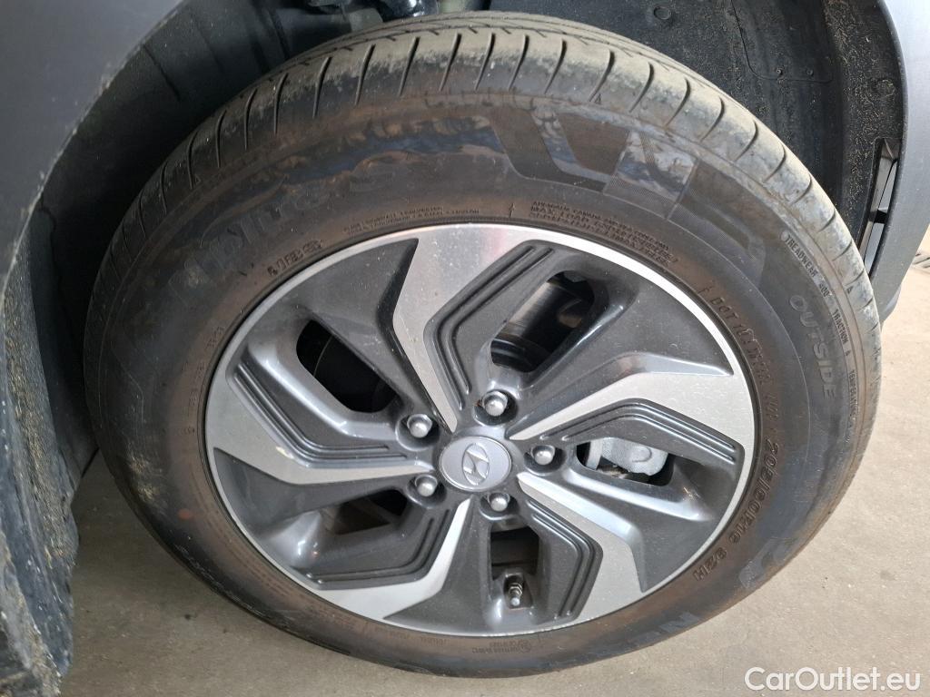  Hyundai  Konna Kona Business Hybrid 2WD 1.6 GDI 140CV BVA6 E6dT #4