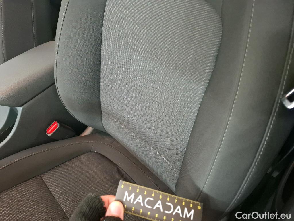  Hyundai  Konna Kona Business Hybrid 2WD 1.6 GDI 140CV BVA6 E6dT #15