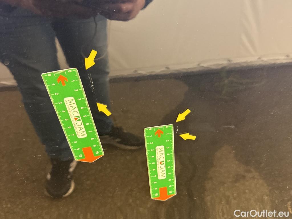  Land Rover  Range Rover Evoque LAND ROVER  / 2018 / 5P / SUV 1.5 P300e PHEV BVA 4WD R-Dynamic SE #8