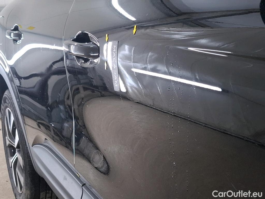  Renault  Arkana RENAULT  / 2021 / 5P / SUV Business TCe 140 EDC #26