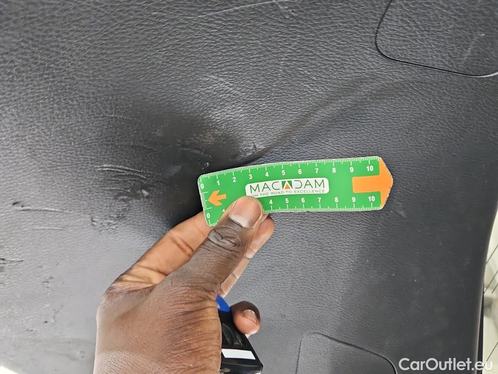  Toyota  C-HR TOYOTA  / 2016 / 5P / SUV 1.8 HYBRIDE 122 COLLECTION #12