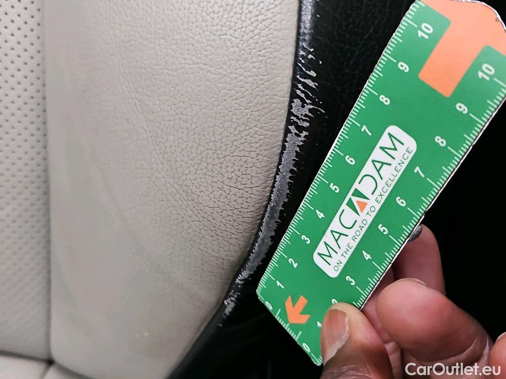  Toyota  C-HR TOYOTA  / 2016 / 5P / SUV 1.8 HYBRIDE 122 COLLECTION #28