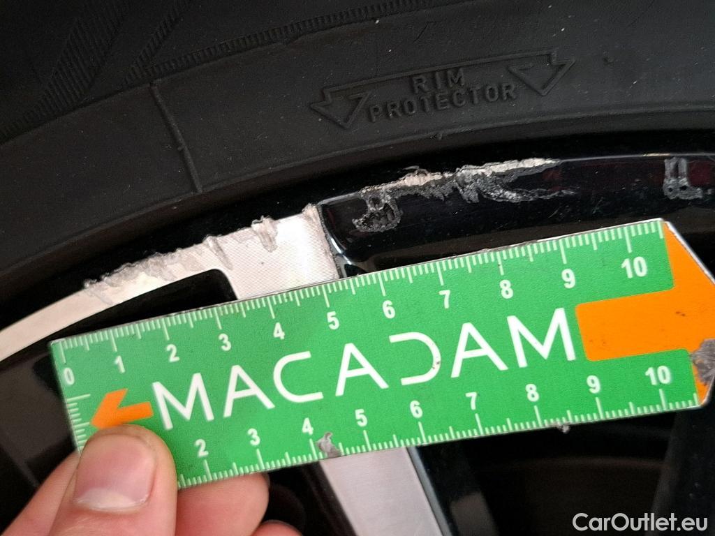  Toyota  Yaris Cross TOYOTA  Hybride / 2021 / 5P / SUV 1.5 HYBRID 116H PREMIERE AWD AUTO(SP) #2