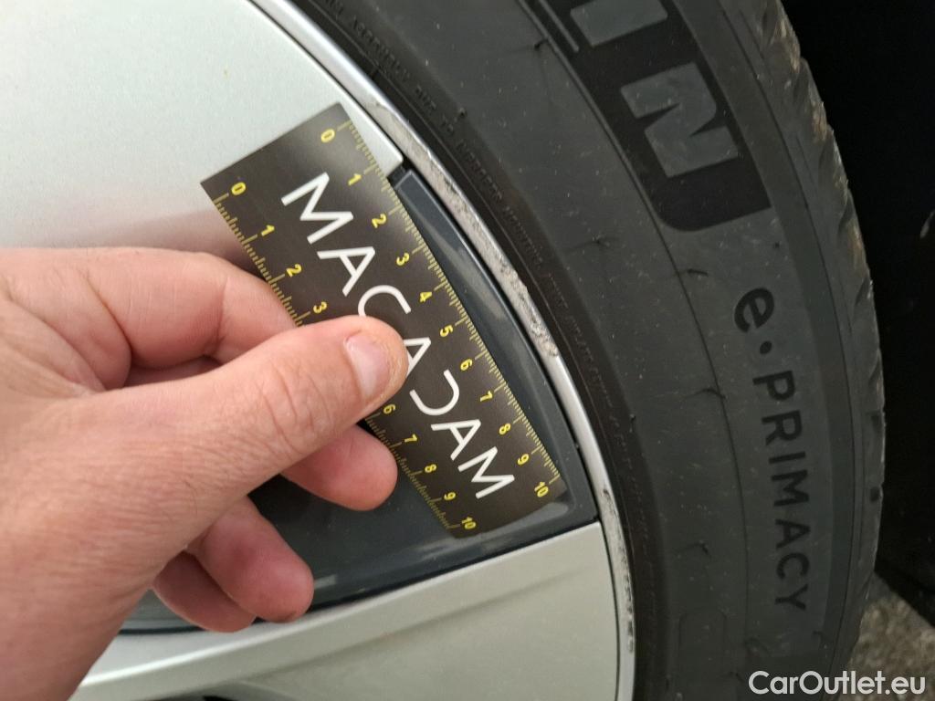  Tesla  Model Y TESLA  / 2020 / 5P / SUV Grand Autonomie Dual Motor AWD #8