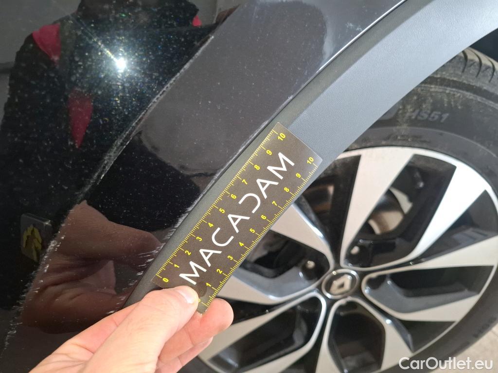  Renault  Arkana RENAULT  / 2021 / 5P / SUV Business TCe 140 EDC #35