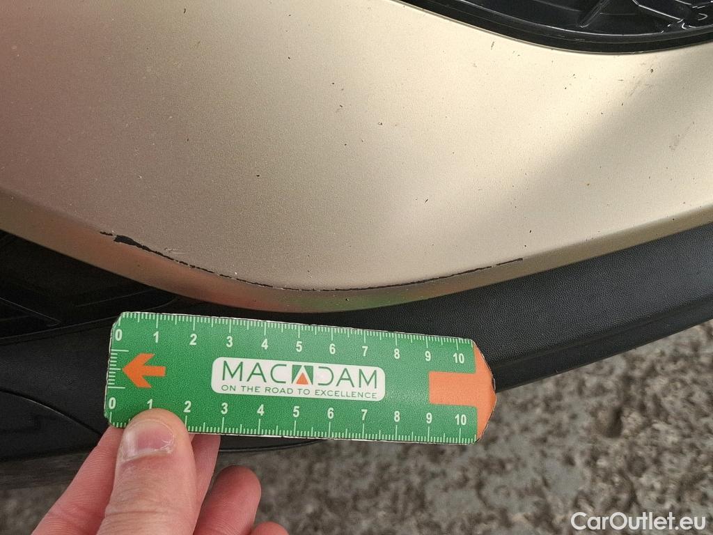  Renault  Arkana RENAULT  / 2021 / 5P / SUV R.S. Line E-TECH 145 -21B #17