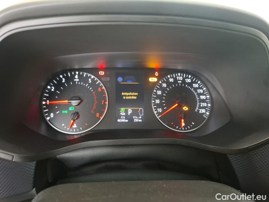  Renault  Arkana RENAULT  / 2021 / 5P / SUV Business TCe 140 EDC #77