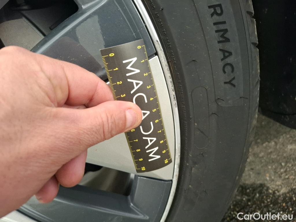  Tesla  Model Y TESLA  / 2020 / 5P / SUV Grand Autonomie Dual Motor AWD #9