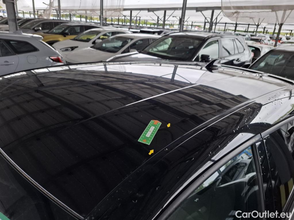  Toyota  C-HR TOYOTA  / 2016 / 5P / SUV 1.8 HYBRIDE 122 COLLECTION #9