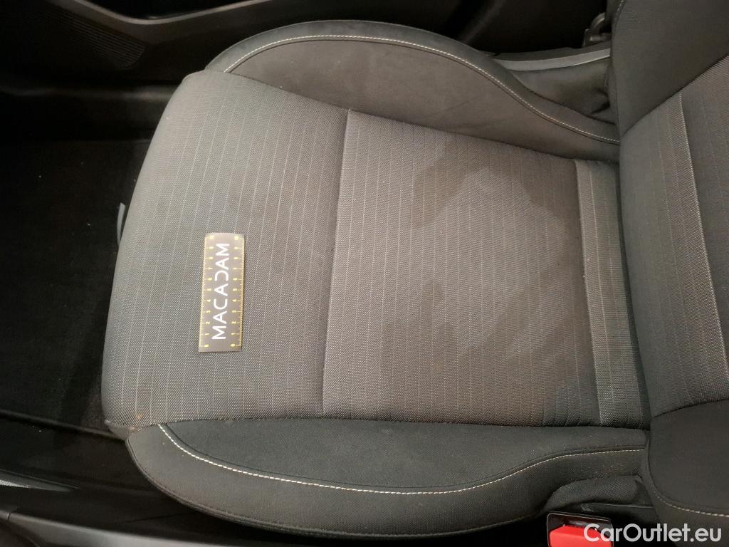  Renault  Arkana RENAULT  / 2021 / 5P / SUV Business TCe 140 EDC #68