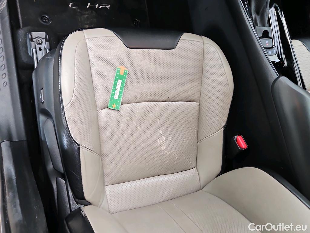  Toyota  C-HR TOYOTA  / 2016 / 5P / SUV 1.8 HYBRIDE 122 COLLECTION #1