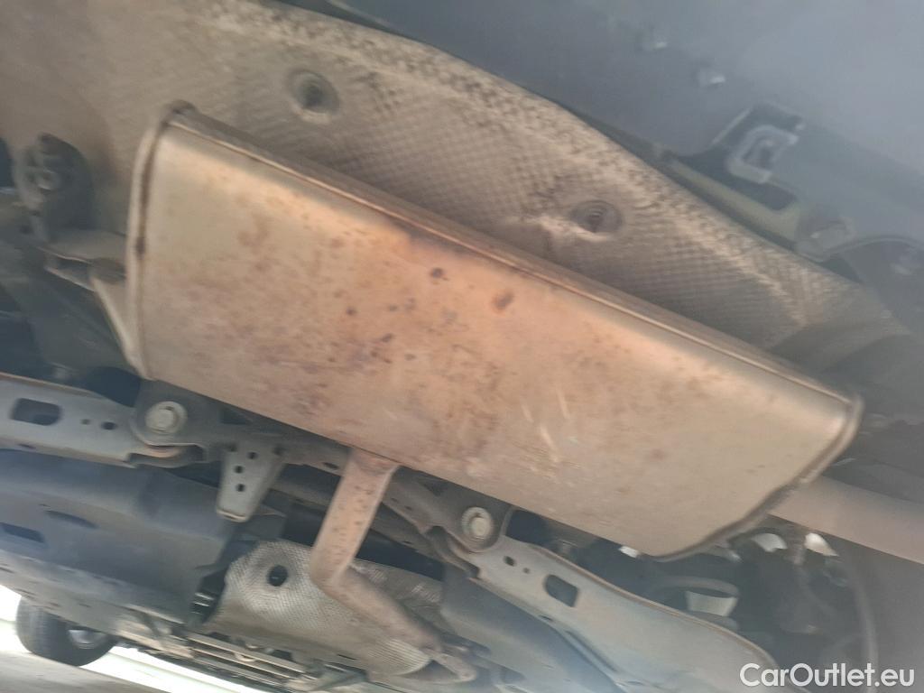  Toyota  Corolla TOYOTA  / 2018 / 5P / Berline Hybride 122h Dynamic Business Stage Acad #28