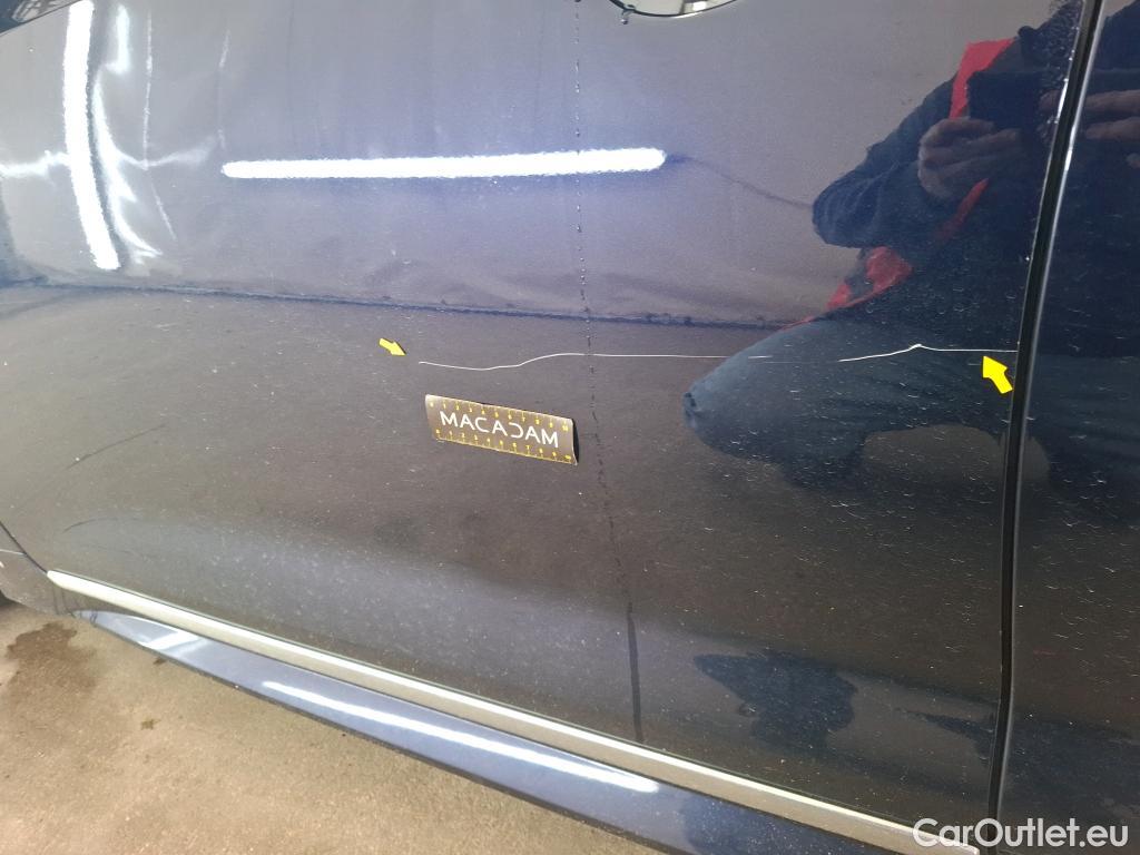  Toyota  Corolla TOYOTA  / 2018 / 5P / Berline Hybride 122h Dynamic Business Stage Acad #2