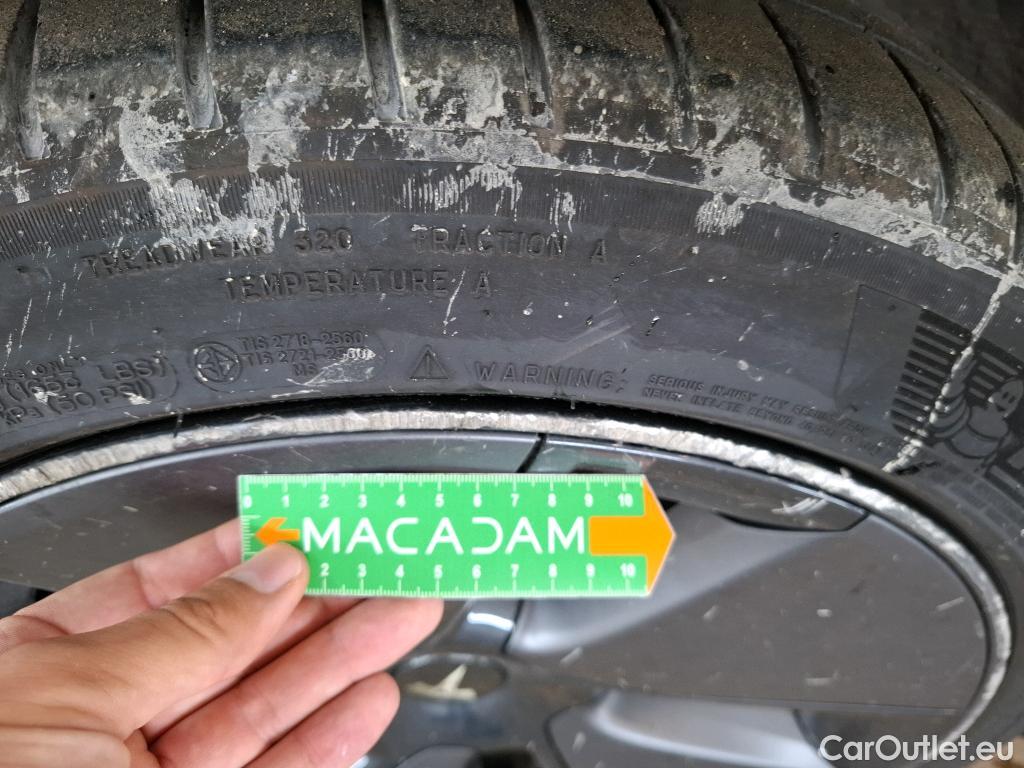  Tesla  Model 3 TESLA  / 2018 / 4P / Berline Grande Autonomie #8