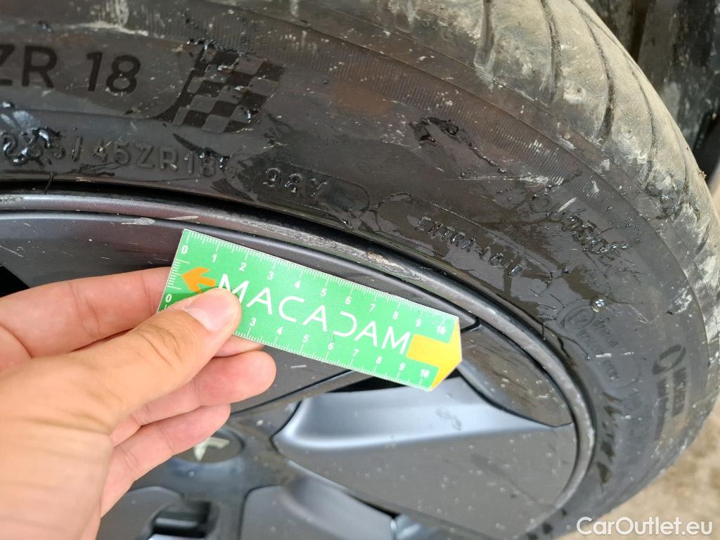  Tesla  Model 3 TESLA  / 2018 / 4P / Berline Grande Autonomie #12