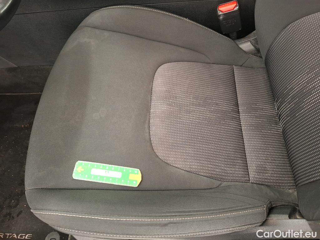  KIA  Sportage KIA  / 2021 / 5P / SUV 1.6 T-GDI 265 PHEV AUTO 4WD ACTIVE BUSIN #33