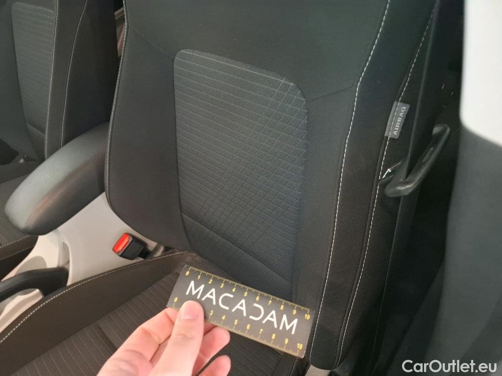  Hyundai  i20 HYUNDAI  / 2020 / 5P / Berline 1.0 T-GDI 100 HYBRID 48V Intuitive #3