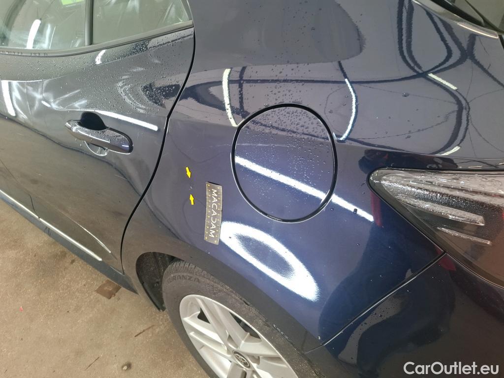  Toyota  Corolla TOYOTA  / 2018 / 5P / Berline Hybride 122h Dynamic Business Stage Acad #34