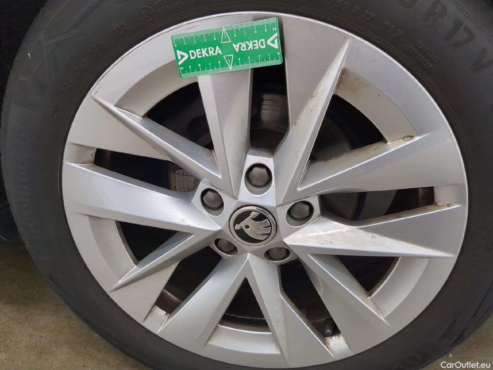  Skoda  Octavia  Break Style 2.0 TDI 150CV BVA7 E6dT #7