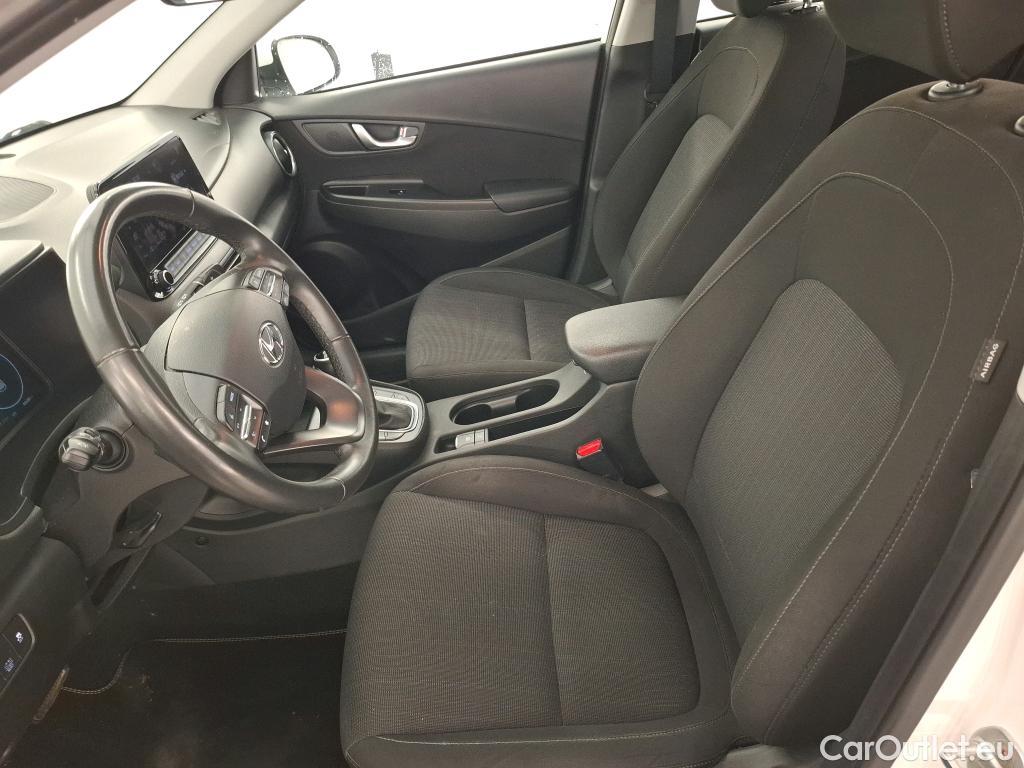  Hyundai  Konna Kona Business Hybrid 2WD 1.6 GDI 140CV BVA6 E6d #3