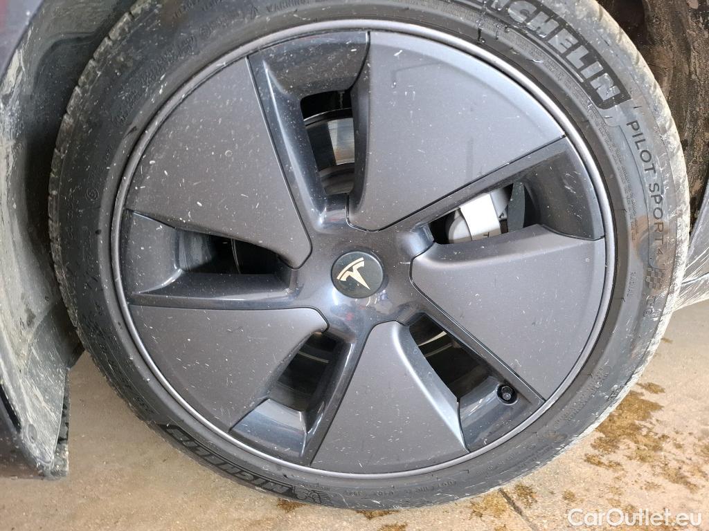  Tesla  Model 3 TESLA  / 2018 / 4P / Berline Grande Autonomie #17