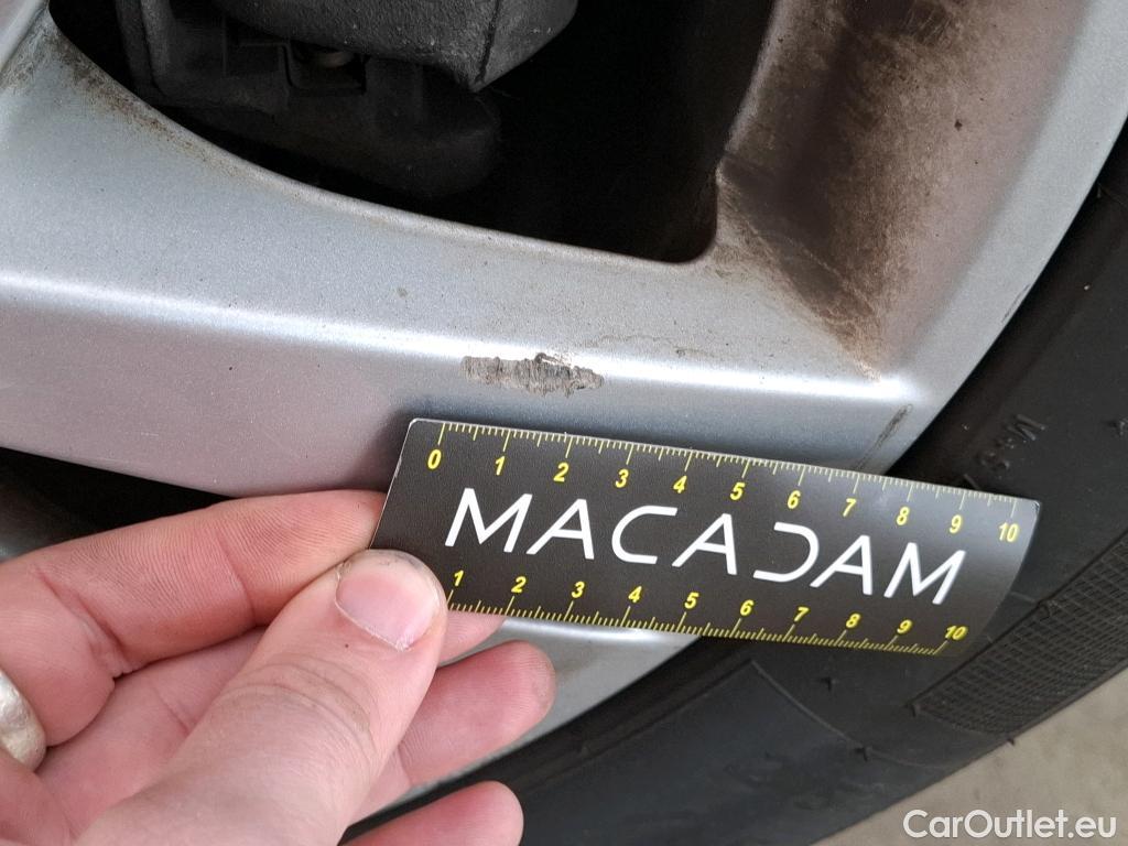  Peugeot  5008  Active Business 1.2 PureTech 130CV BVA8 7 Sieges E6dT #52