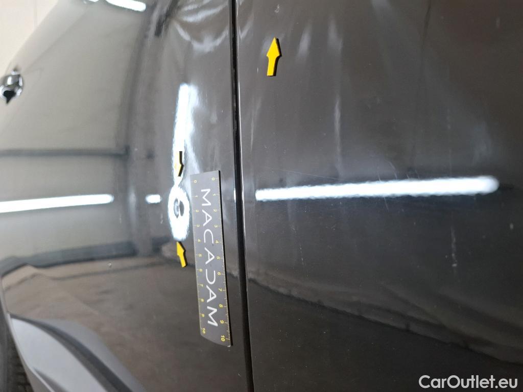  Peugeot  5008  Active Business 1.2 PureTech 130CV BVA8 7 Sieges E6dT #19