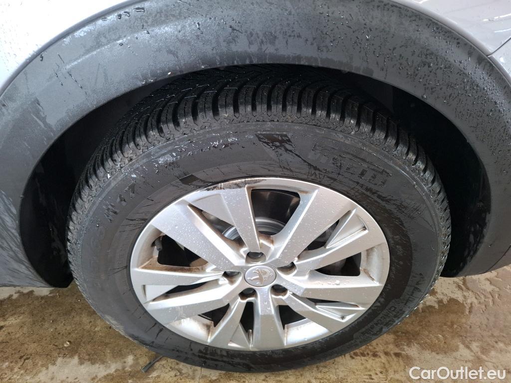  Peugeot  5008  Active Business 1.2 PureTech 130CV BVA8 E6d #79