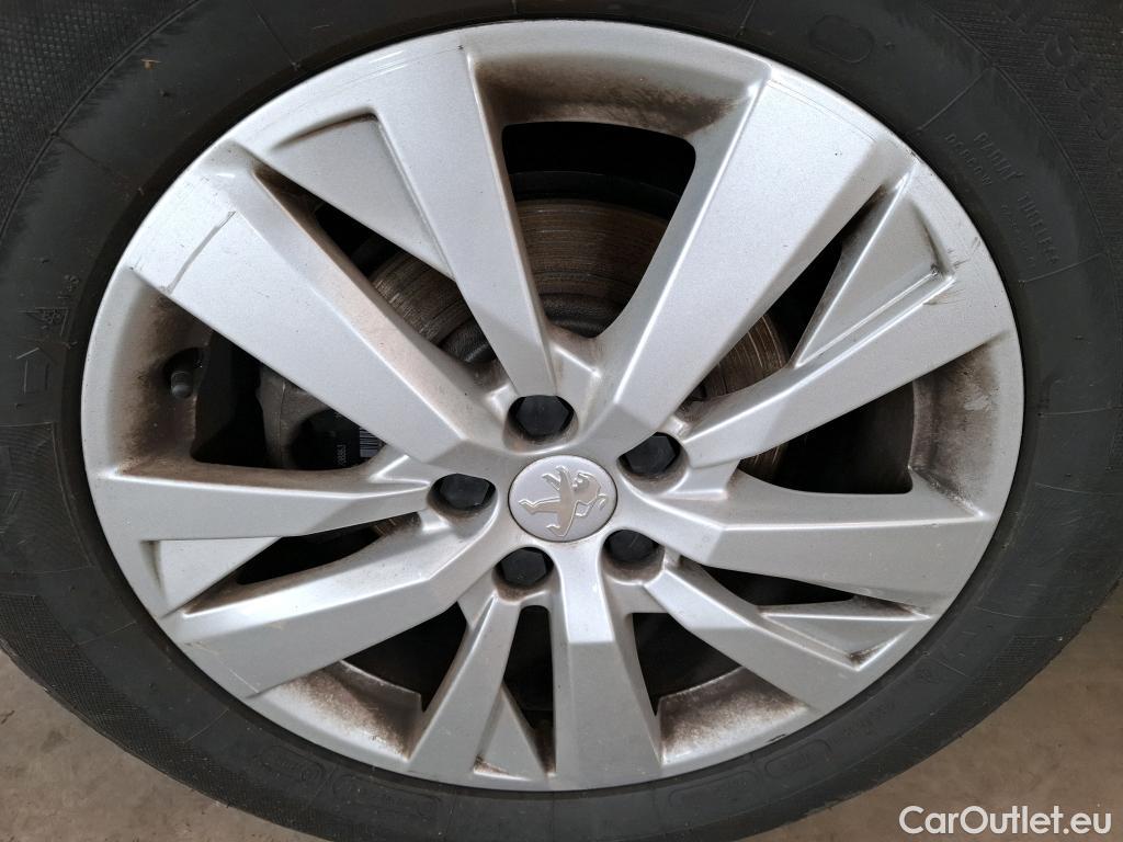  Peugeot  5008  Active Business 1.2 PureTech 130CV BVA8 7 Sieges E6dT #41