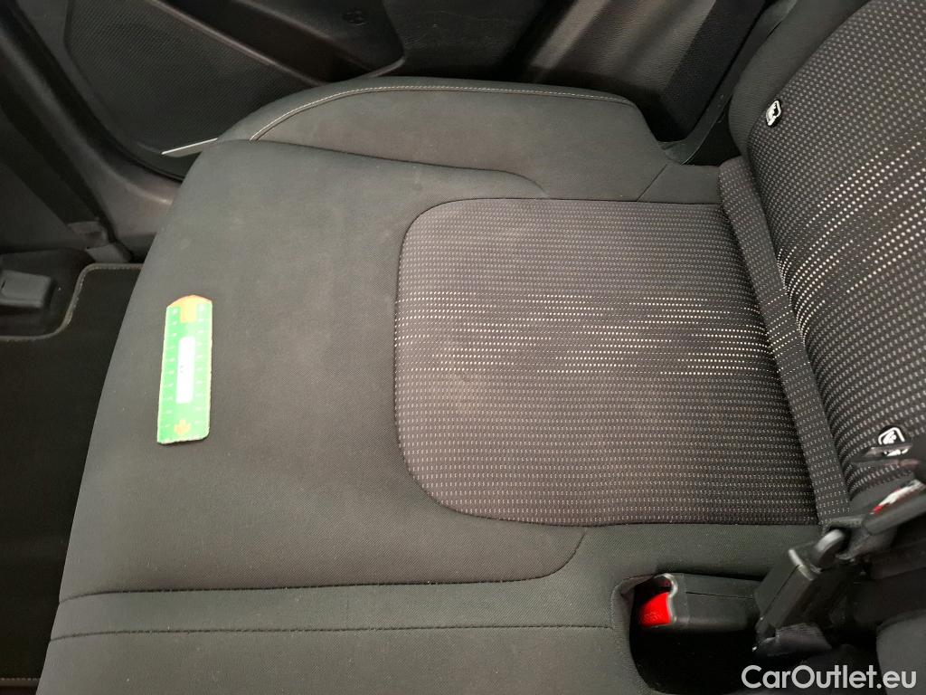  KIA  Sportage KIA  / 2021 / 5P / SUV 1.6 T-GDI 265 PHEV AUTO 4WD ACTIVE BUSIN #36