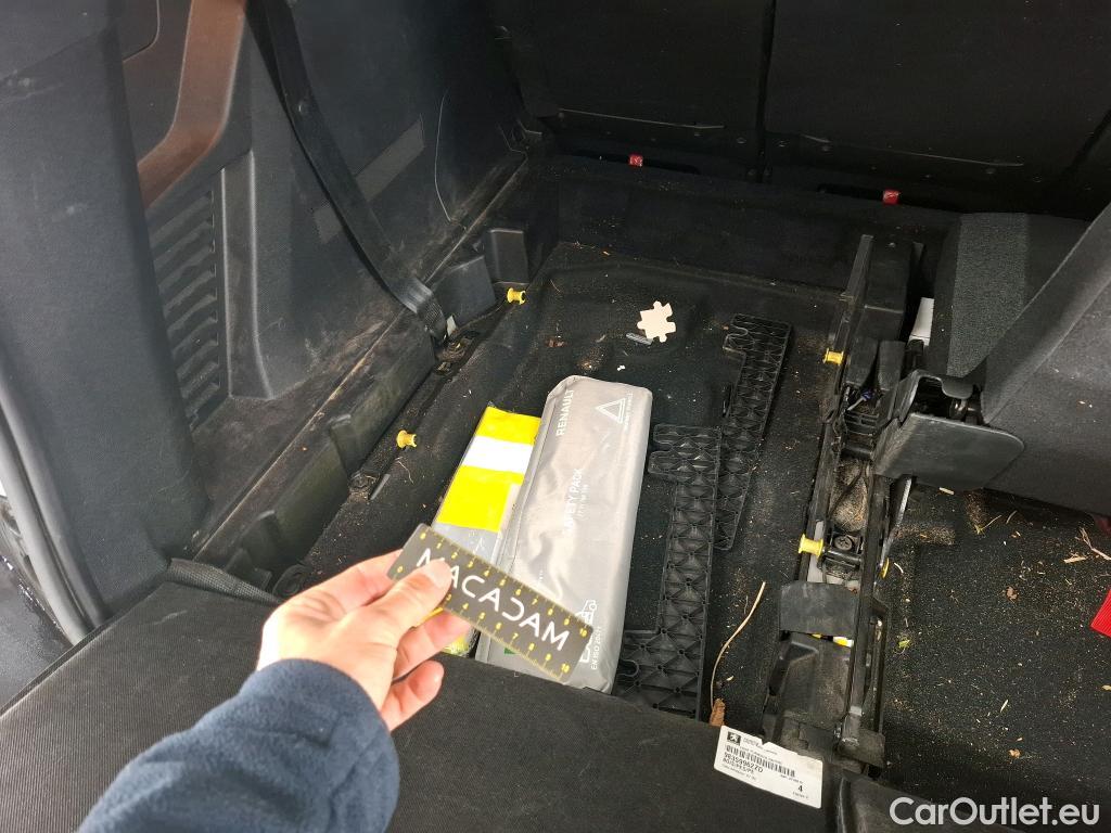  Peugeot  5008  Active Business 1.2 PureTech 130CV BVA8 E6d #14