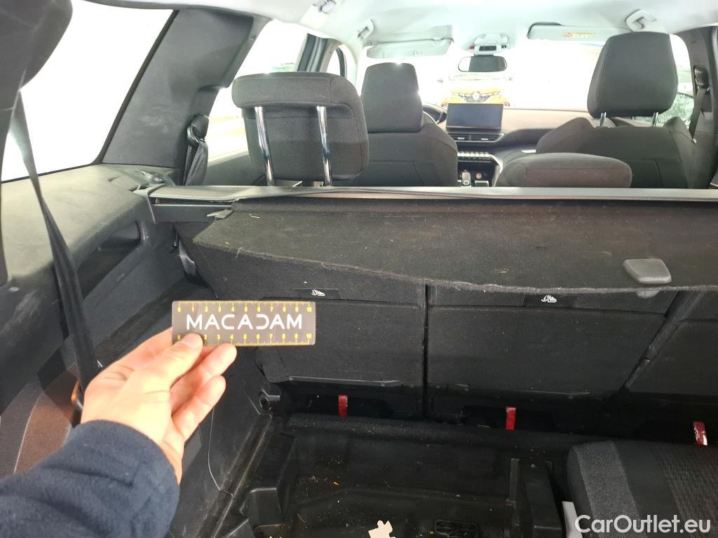  Peugeot  5008  Active Business 1.2 PureTech 130CV BVA8 E6d #52