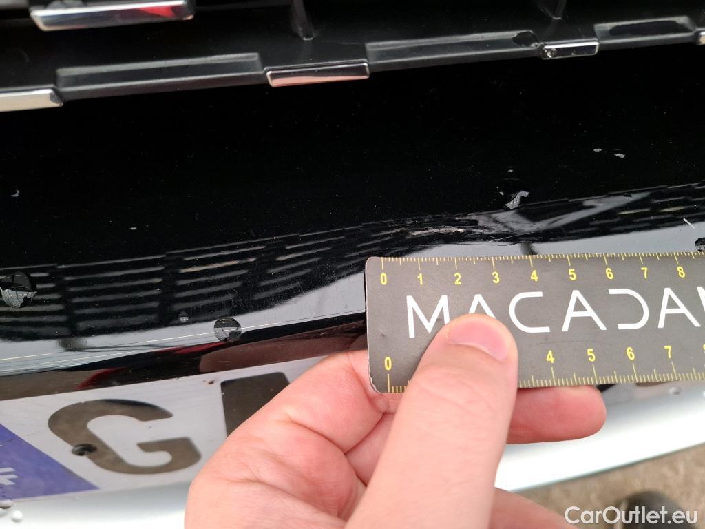  Peugeot  3008 PEUGEOT  / 2020 / 5P / SUV 1.6 HYBRID 225 E-EAT8 Allure Pack #4