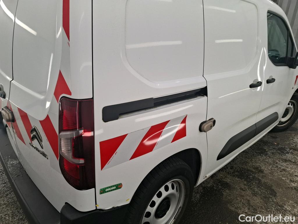  Citroen  Berlingo  Fourgon Worker M 1000 1.2 PureTech 130CV BVA8 E6d #1