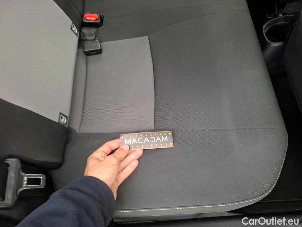  Toyota  Yaris TOYOTA  Hybride / 2017 / 5P / Berline 1.5 VVT-I HYBRID France Business #6