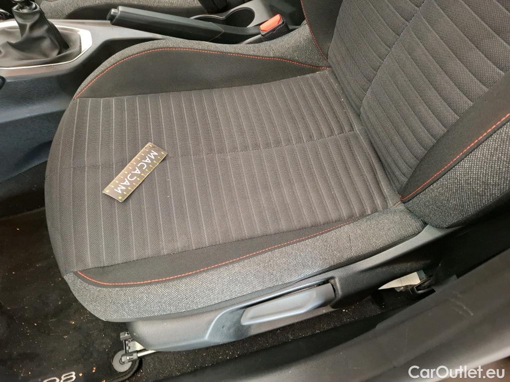  Peugeot  208  Active Pack 1.5 HDi 100CV BVM6 E6d #35