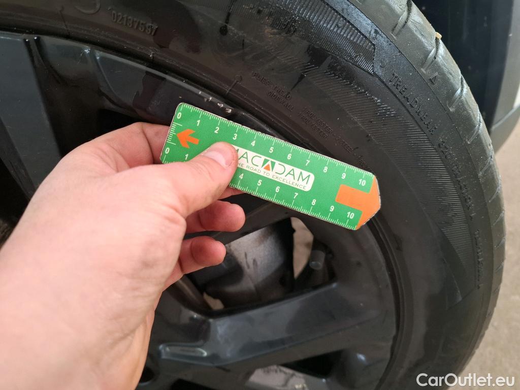  Citroen  C5 CITROEN  Aircross / 2018 / 5P / SUV Hybrid 225 ë-EAT8 Shine Pack #25