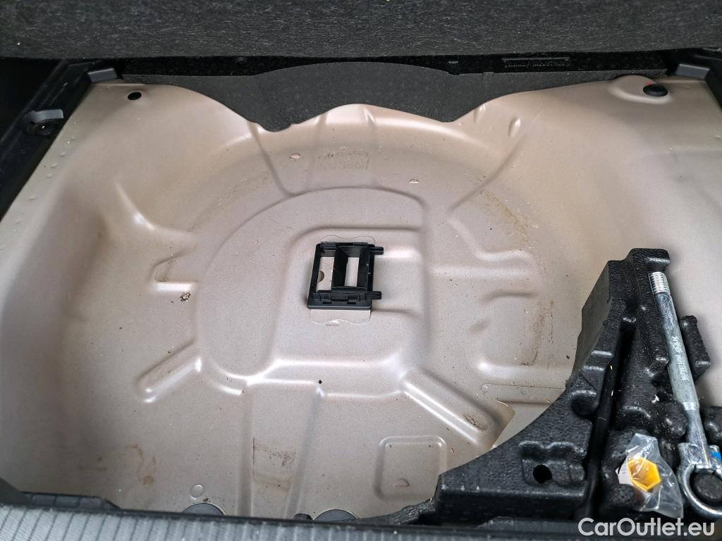  Peugeot  2008  Allure Business 1.5 HDi 110CV BVM6 E6d #3