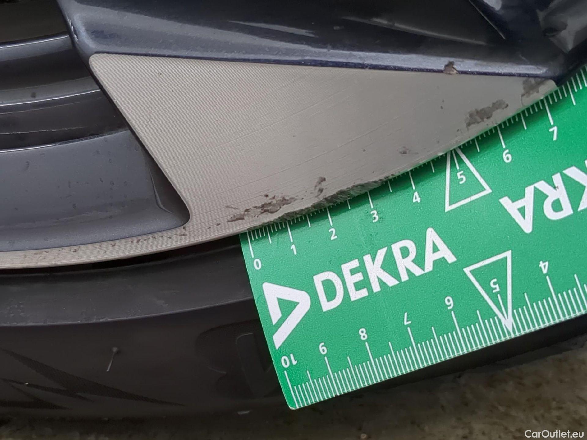  Peugeot  308  Allure Pack 1.2 PureTech 130CV BVA8 E6d #14