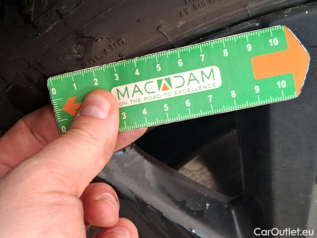  Citroen  C5 CITROEN  Aircross / 2018 / 5P / SUV Hybrid 225 ë-EAT8 Shine Pack #3