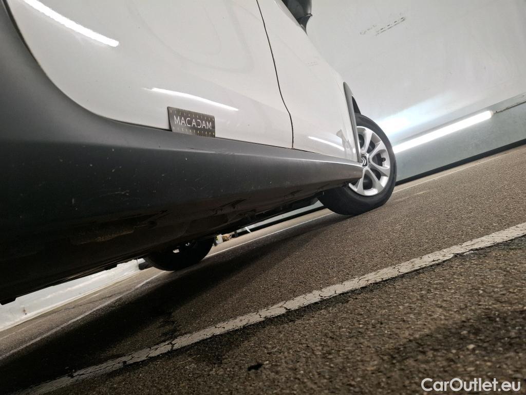  Citroen  C3  Société Feel Business R 1.5 BlueHDI 100CV BVM5 E6dT #51